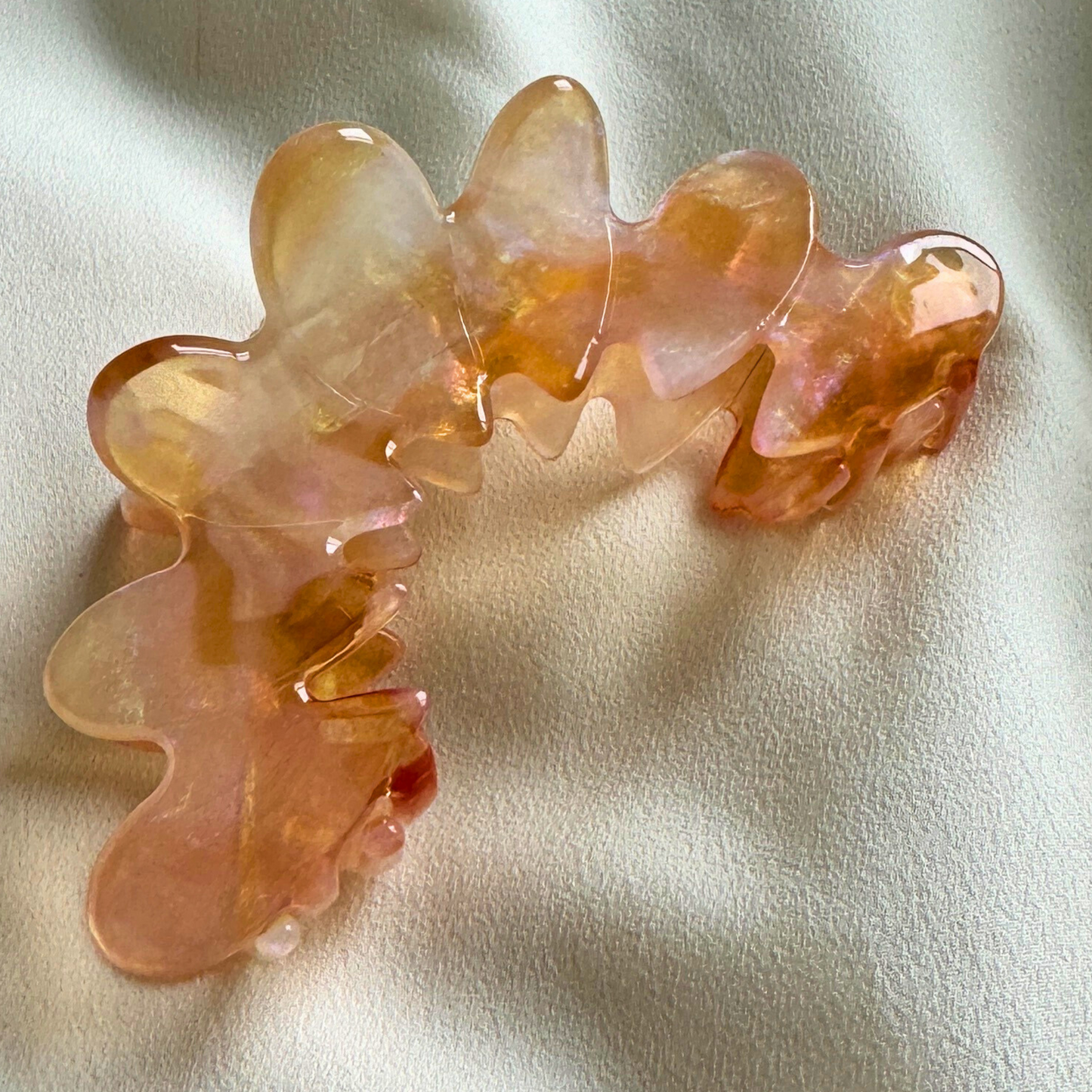 Noa Cellulose Acetate Hair Claw Clips